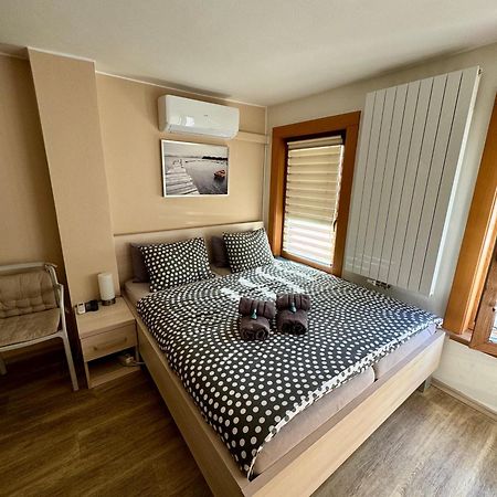 Apartman Mh Břeclav Exteriör bild