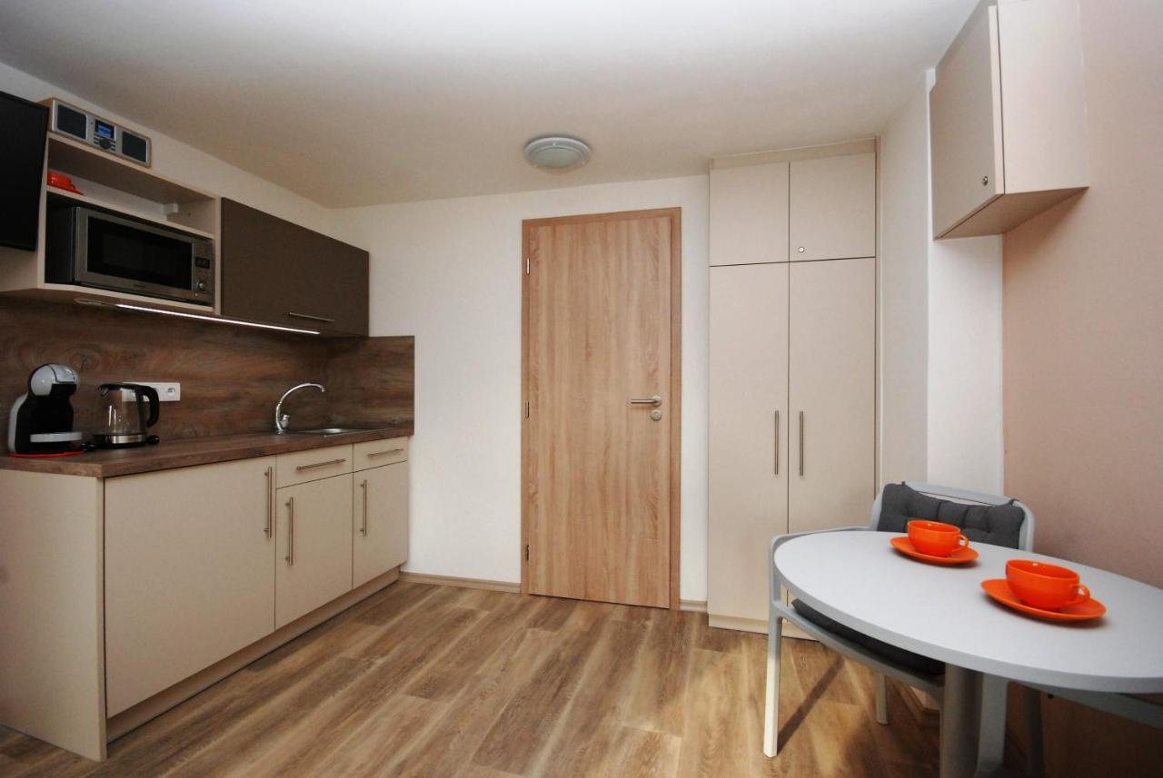 Apartman Mh Břeclav Exteriör bild